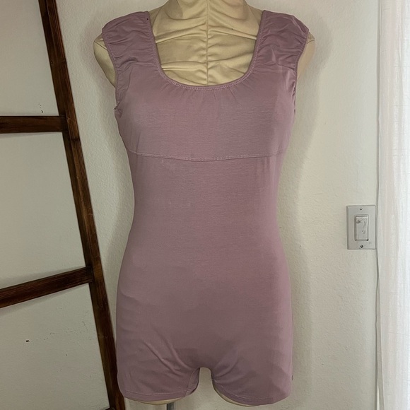 NEW FREE PEOPLE Weekend Friend Shortie Women's Romper In Lilac Size M - Picture 4 of 12